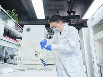 电子烟于争议声中前行 用好“减害作用”，期待管理创新